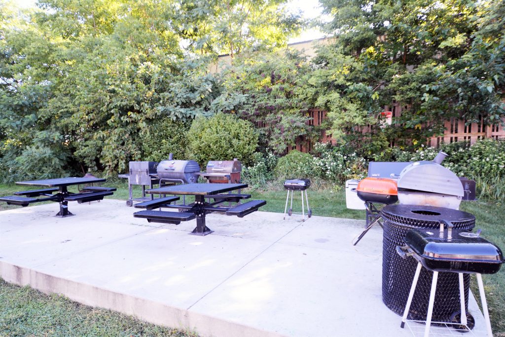 Features Pheasant Ridge Apartments